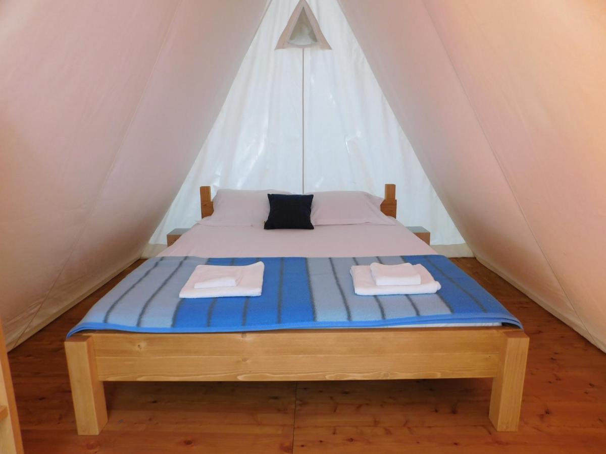 Eco Glamping- Fkk Nudist Camping Solaris โปเรช ภายนอก รูปภาพ